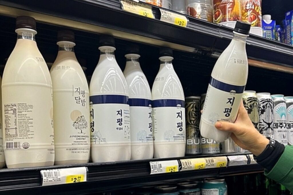 한번 맛 본 외국인들 '깜짝' "이게 대체 뭐에요?"…초대박 나자 100배 '껑충' 2 한국 막걸리 성공 신화