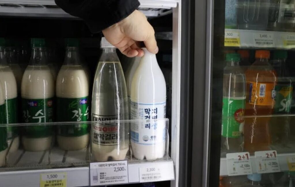 한번 맛 본 외국인들 '깜짝' "이게 대체 뭐에요?"…초대박 나자 100배 '껑충' 3 한국 막걸리 성공 신화