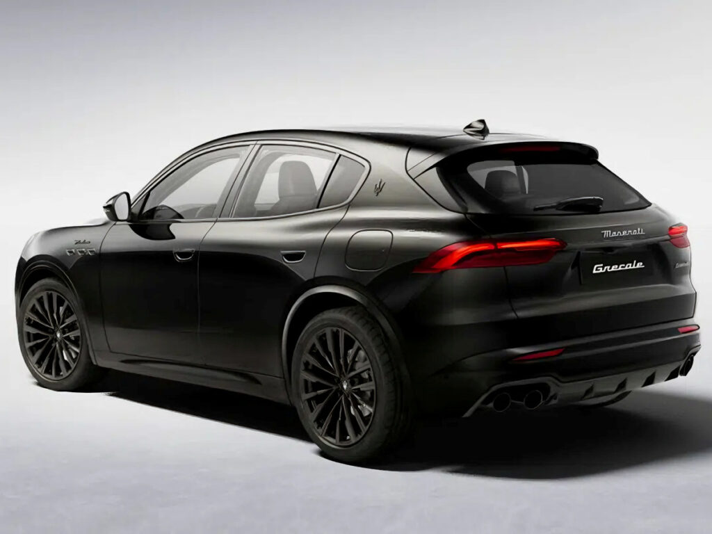 "보는 순간 지갑 열린다"...부자 아빠들 감탄사 '연발', 럭셔리 SUV의 정체 5 Maserati Greccale Nero Infinito (5)