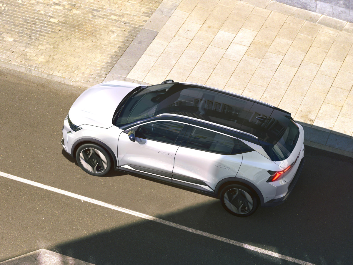 Renault Senic E-tech nears domestic launch