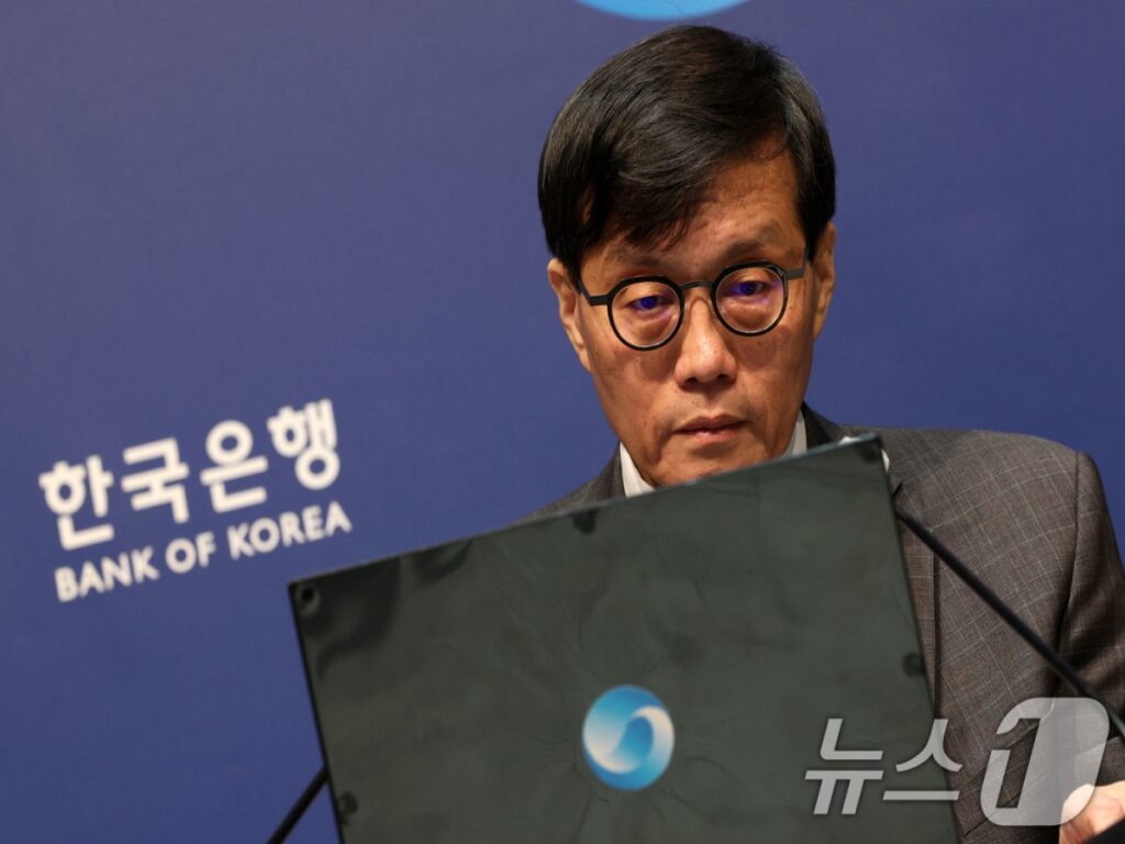 "휴지 조각된다?"…'화들짝' 놀란 한은, 결국 팔 걷어붙힌 이유 봤더니 5 스테이블 코인