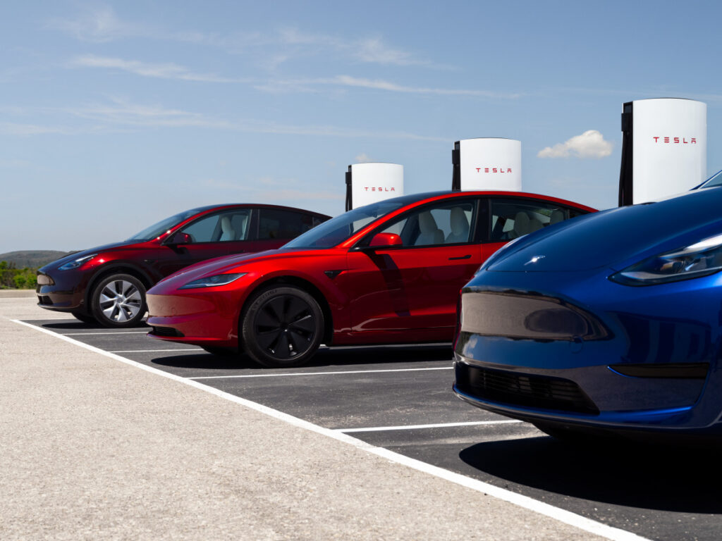 전례 없는 위기에 "화들짝"…결국 가성비 시장까지 노리는 '테슬라' 1 Tesla Model Q launch announcement