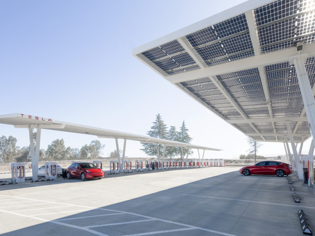 전례 없는 위기에 "화들짝"…결국 가성비 시장까지 노리는 '테슬라' 9 Tesla Model Q launch announcement (9)