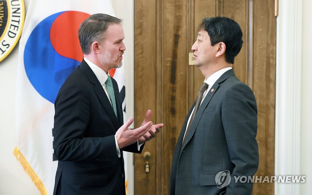 한국 향한 러브콜 "60조 넘는 돈다발 쏟아진다"...전례 없던 상황에 기대감 '고조' 4 트럼프 선박 주문