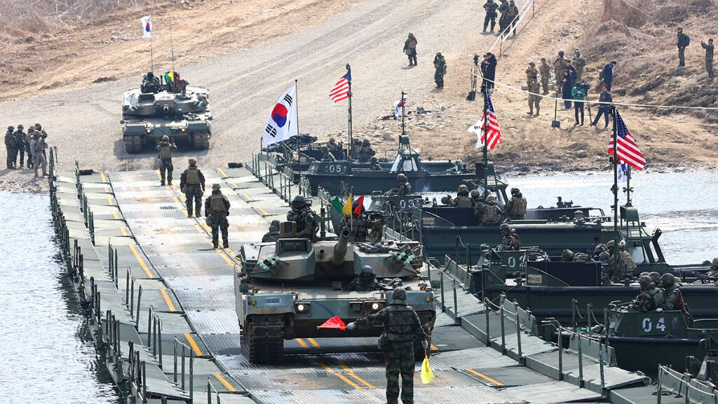 미국만 굴뚝같이 믿었는데 "이러면 우린 어떡하라고"...급변한 분위기에 '아연실색' 4 한미 연합 훈련