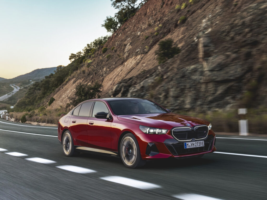 "제네시스 계약 취소"…1800만 원 할인으로 서열정리 나선 '수입차' 2 bmw 2025 may discount (2)