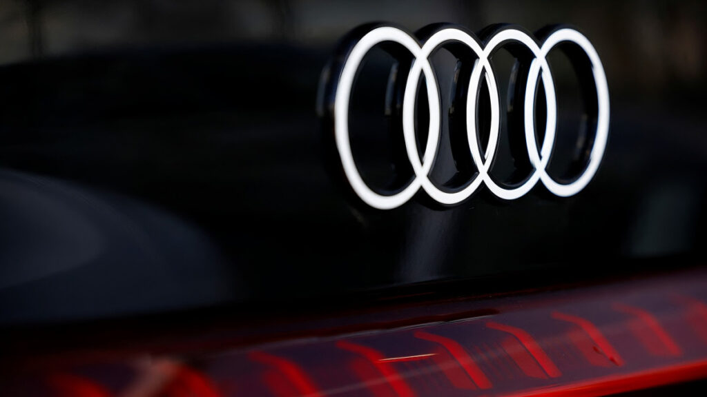 "트럼프 관세에 결국 항복 선언"…세계적 브랜드에 대체 무슨 일이? 4 Audi US plant is being promoted (4)