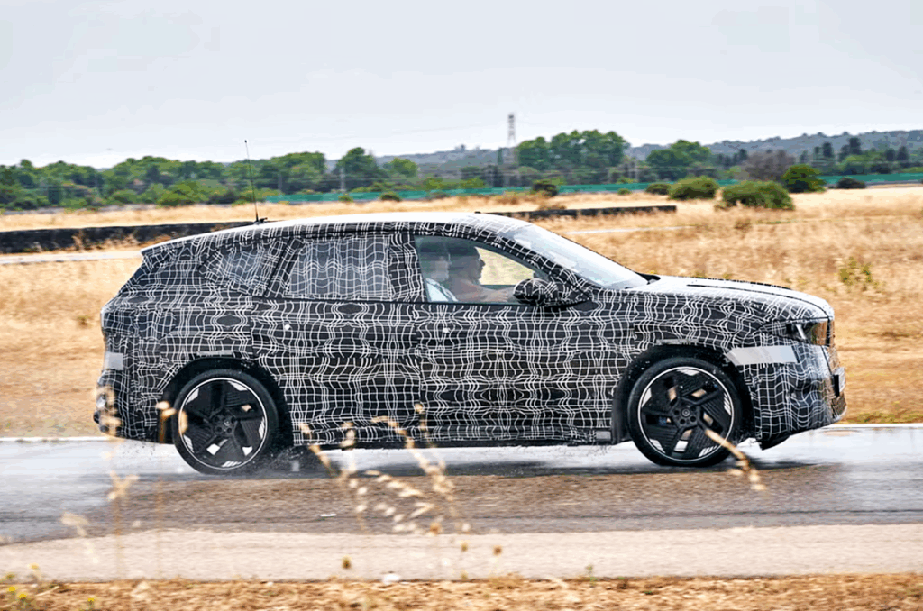 세계 최초 기술? "BMW가 진짜로 작정했네"…무려 800km 가는 車 정체가 3 BMW iX3