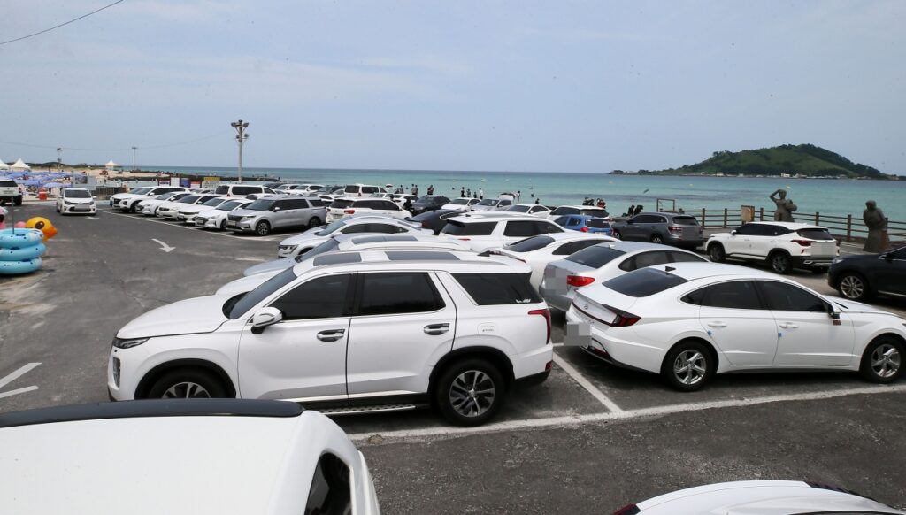 제주도 놀러갔다가 "어? 이것도 중국 거야?"…요즘 쫙 깔린 '이것' 정체 3 제주도 렌터카 시장 중국차