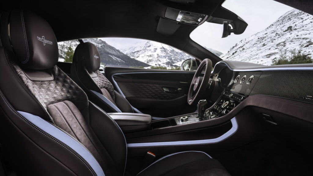롤스로이스도 반할 럭셔리 "한번 타면 못 내려요"…실내가 '5성급 호텔' 수준 2 Continental GT Speed Best Interior (2)