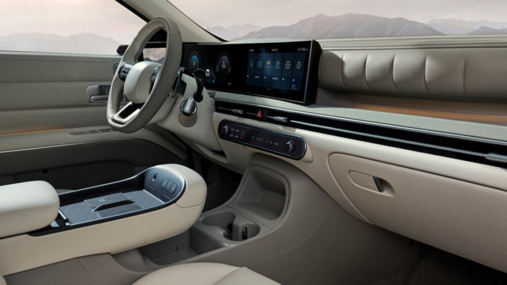 "5분이면 700km 달린다"…6월에 나온다는 현대차 SUV, 가격이 무려? 4 Hyundai New Nexo is coming soon (4)