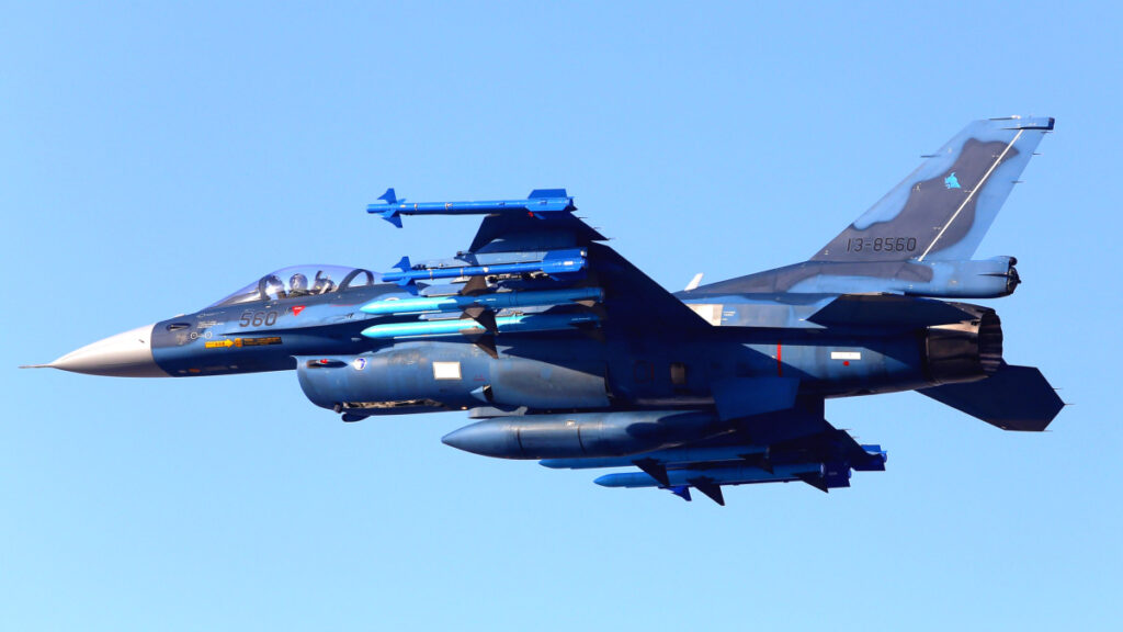 F-2 전투기