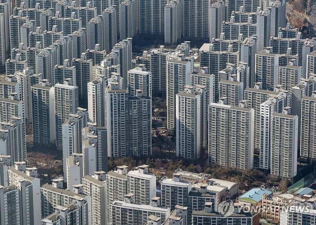 "10억 부자는 옛말"…새로운 대한민국 '부의 계급도', 금액보니 '입이 떡' 2 한국 백만장자 현황