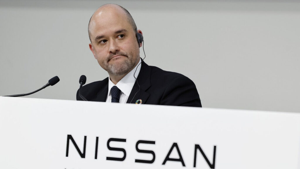 세계적인 자동차 회사 "-9500억 원 눈물의 손절"…초강수 빼든 이유 봤더니 4 Nissan Renault Sells Partial Stake (4)