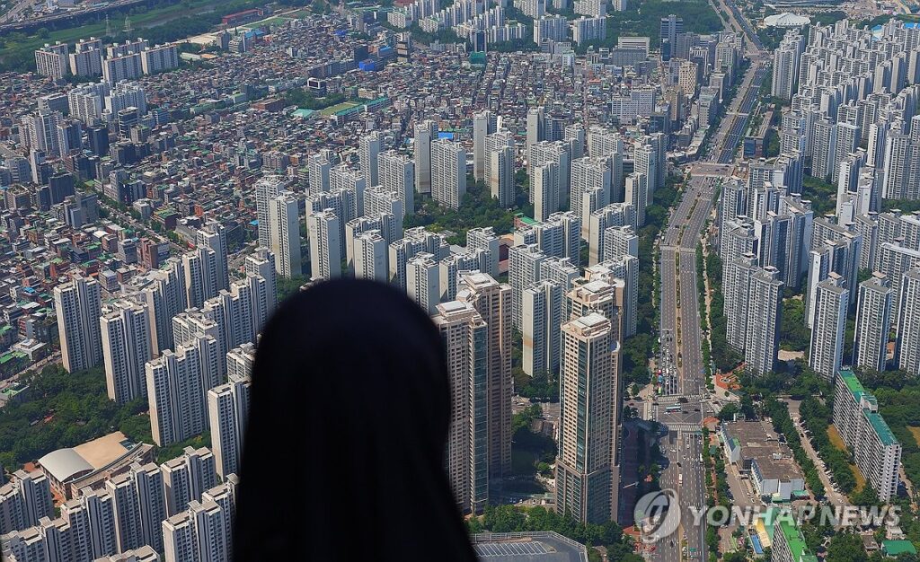 "여보, 우리만 바보 됐어"…50대 직장인, 순진하게 믿었다가 '날벼락' 3 부동산 시장 열기