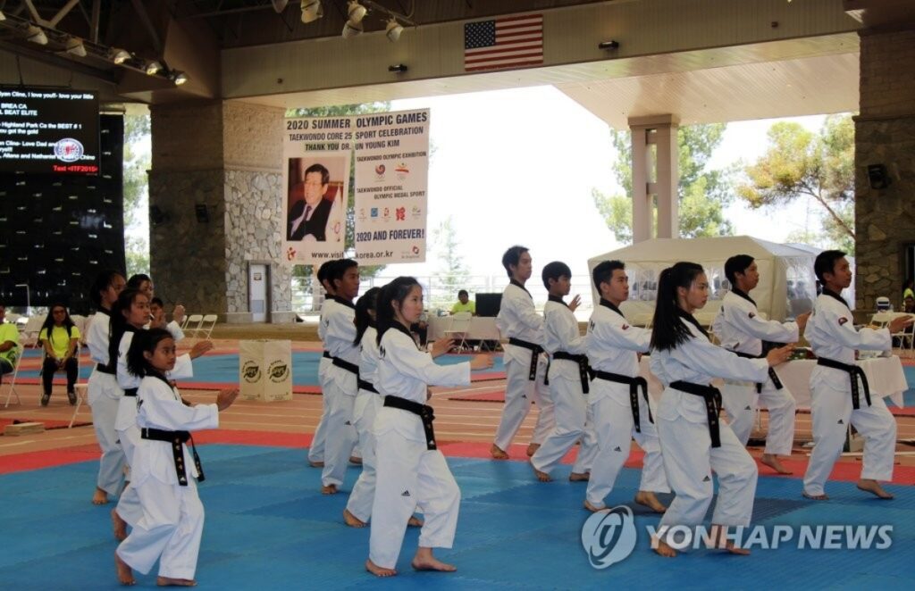 외국인들 '푹' 빠지더니 "너도나도 몰려들었다"...전 세계서 난리난 한국식 교육법 3 한류