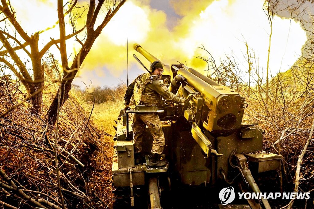 벼랑 끝 우크라 "더는 못 참아" …11만 공세 앞 꺼내든 '마지막 전략' 뭐길래? 2 러우 전쟁