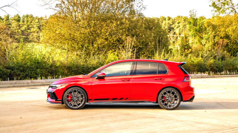Volkswagen launches new Golf GTI