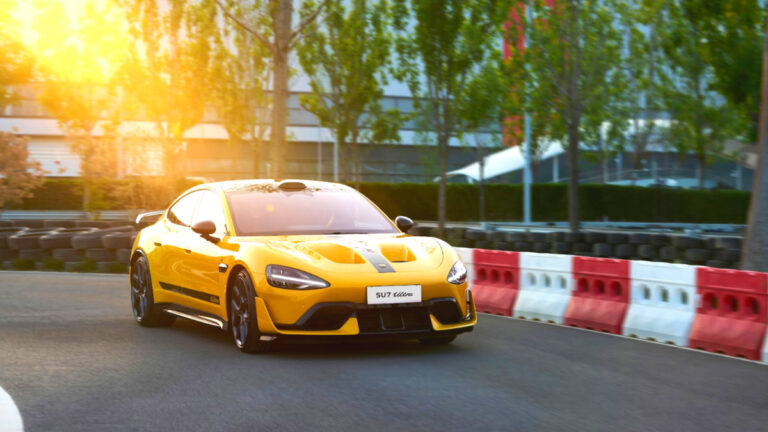 Xiaomi SU7 Ultra Nürburgring Record