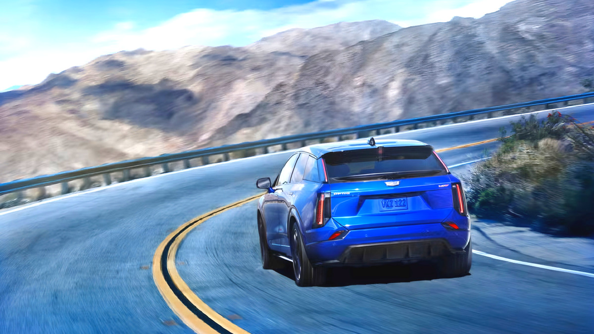 cadillac optic v unveiled