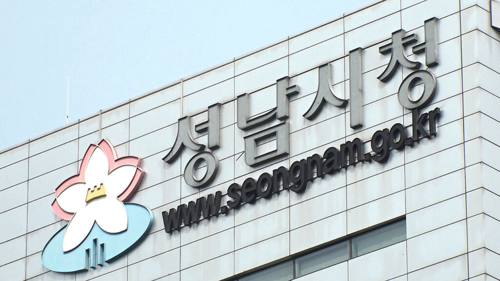 해외에서 비웃음거리 됐다…"한국 정말 이상하네" 소문 보니 '화들짝' 2 게임 규제 논란