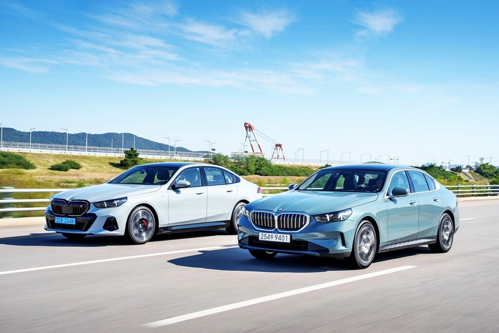 15% 또 상승 "벤츠 이제 어떡하나?" …한국인이 '가장 사랑한 수입차' 어떤 차종인가 보니 3 BMW