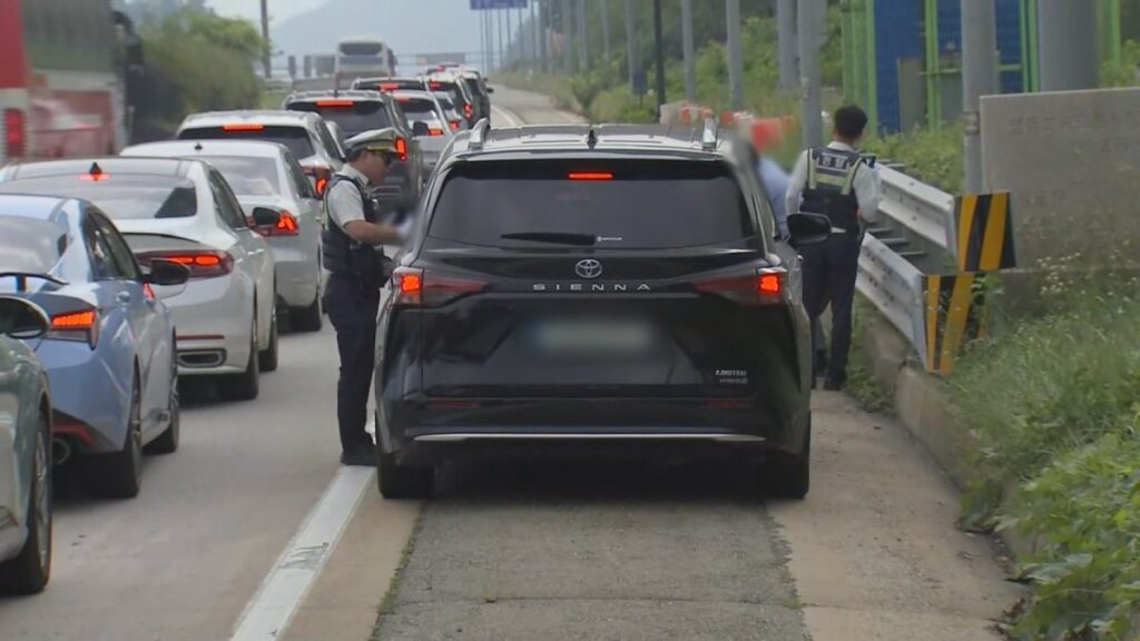 모를 줄 알았죠? "이제 전부 잡습니다"…경찰 칼 빼들더니 운전자들 '공포', 대체 왜? 2 상습 얌체운전 집중 단속