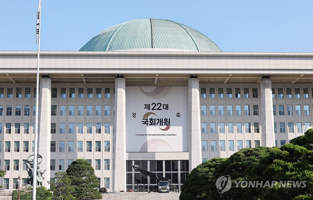 빚 탕감해준다더니 결국…"이건 말이 안 돼" 금융권 한마디에 서민들 '발 동동' 4 서민 빛 탕감 계획