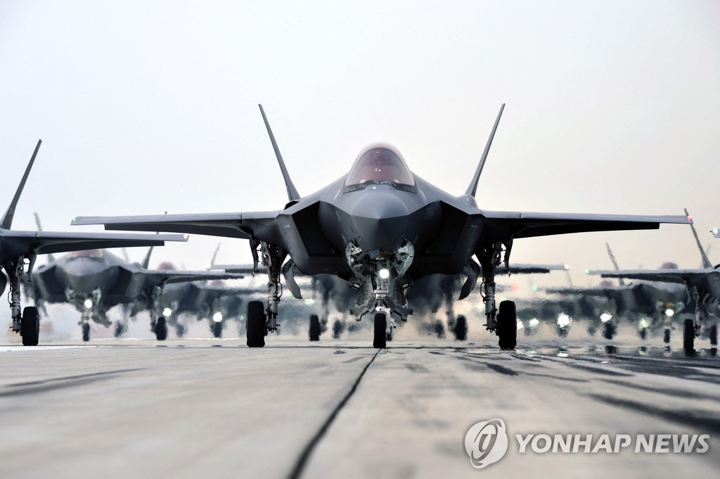 17년 만에 "최후의 카드" 다시 꺼냈다…지구 반대편서 무슨 일이? 2 미국 전술핵 재배치