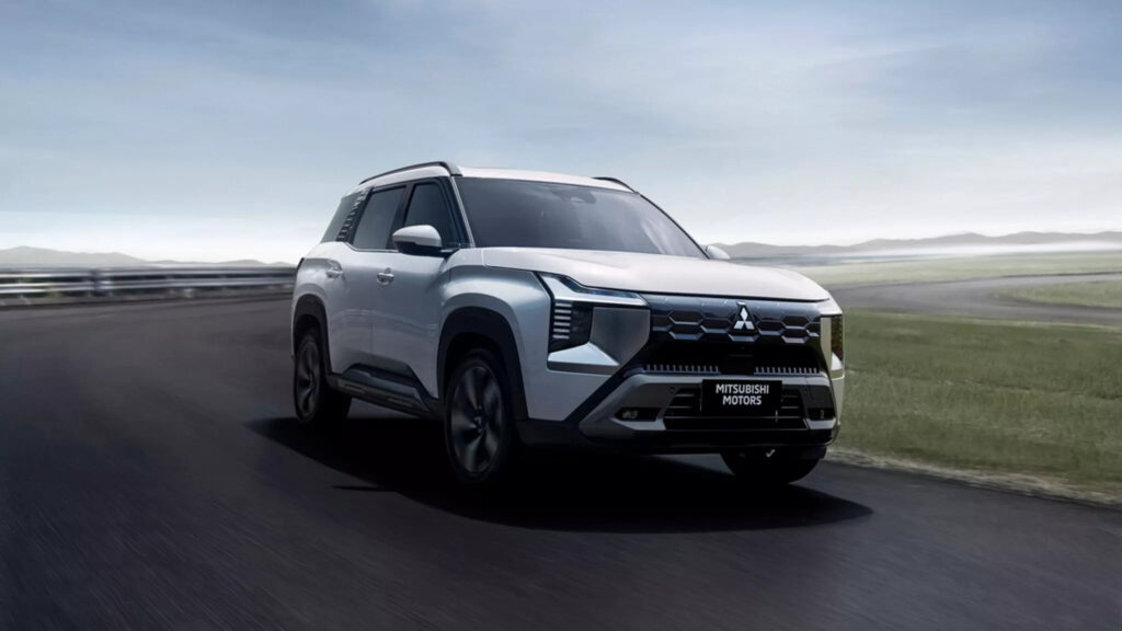 미쓰비시 3열 SUV 출시