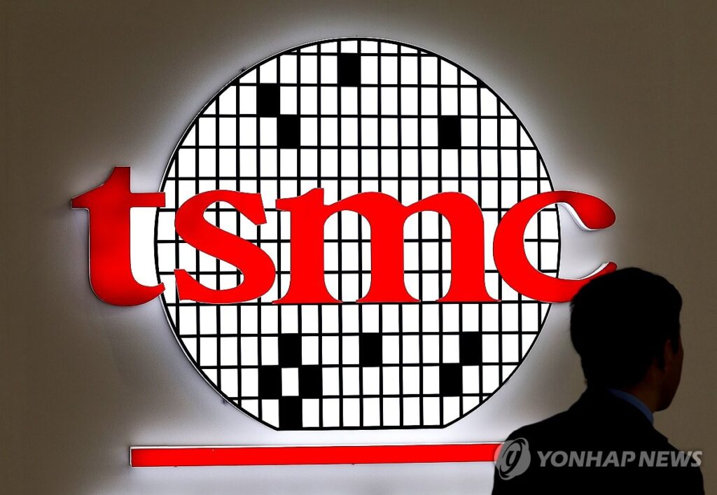 설마했는데 "우려가 현실로"…中·대만 동시 공격에 삼성 '초비상', 대체 무슨 일이? 2 삼성 주력 사업 빨간불