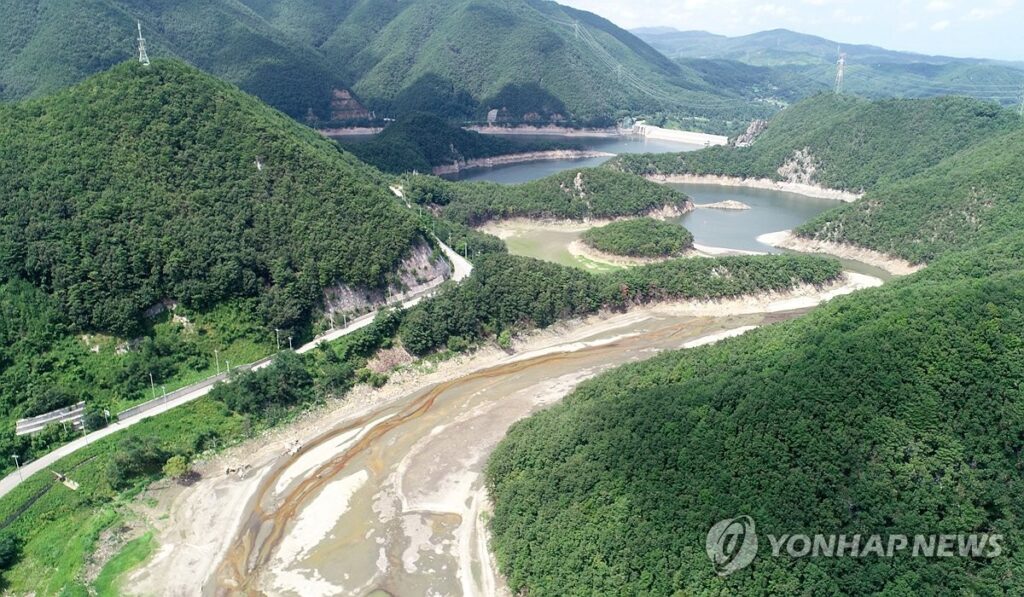 가뭄도 버거운데 "해도 해도 너무하네"… 분통 터지는 상황에 '이럴 수가' 2 가뭄