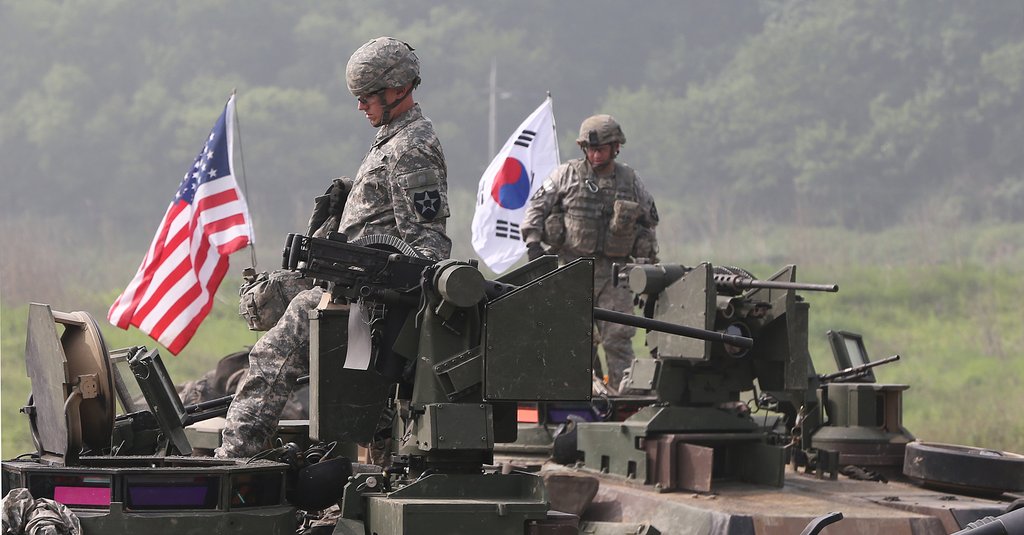 "한국산 전투기도 잠수함도 이러다간"...트럼프 한마디에 한국은 또 '날벼락' 2 트럼프 주한미군 방위비