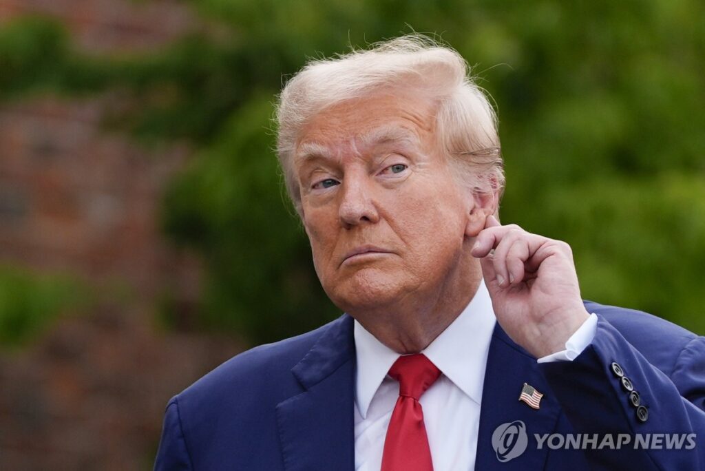 "한국산 전투기도 잠수함도 이러다간"...트럼프 한마디에 한국은 또 '날벼락' 4 트럼프 주한미군 방위비