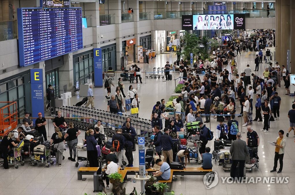 인천공항 단기주차장 대기