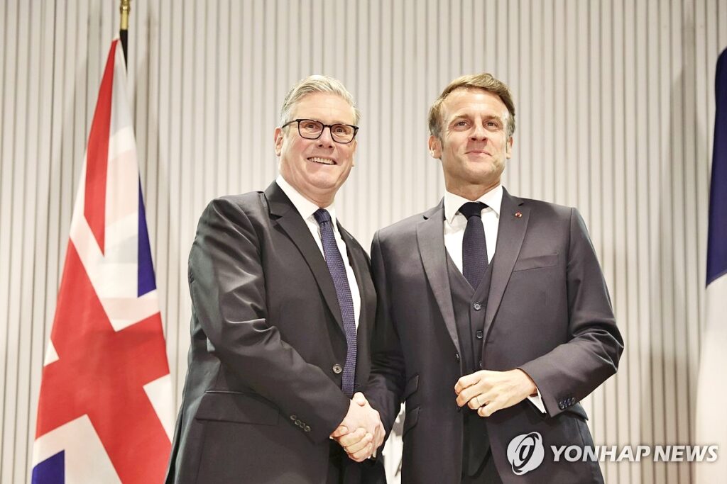 영원할 줄 알았는데 "더 이상 두고 못 봐"…파격 결단 내린 '핵 강국들', 무슨일? 2 핵무기