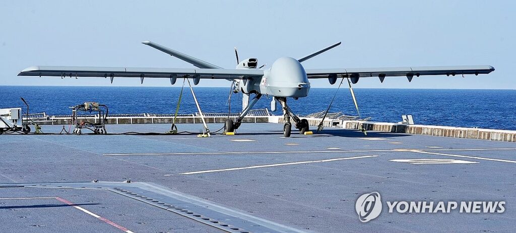 "기가 막히네", "항공모함 부럽지 않다"…대한민국 해군 '비장의 무기' 선보인다 4 항공모함
