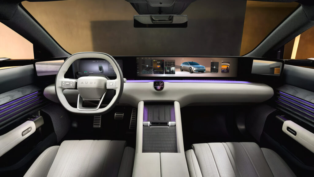 “진짜 아우디 맞아?”… 엠블럼 떼고 'AUDI' 박더니, 700km 주행거리에 '관심 폭발' 4 아우디