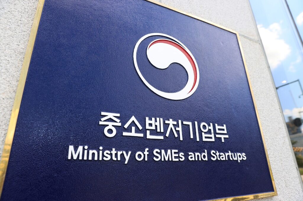 "1인당 최대 30만 원" 단비 같은 환급금 소식...언제, 어떻게 받나 봤더니 2 환급