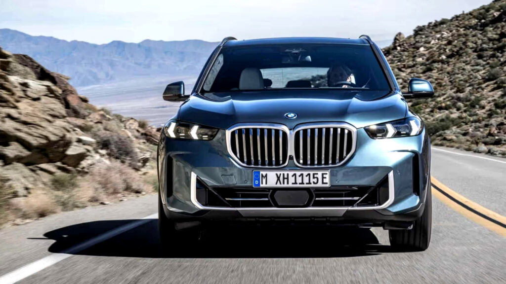 "잘 나가던 G바겐 어쩌나"…BMW 마침내 칼 빼들자, '대격변' 예고 2 BMW G바겐 오프로더 개발