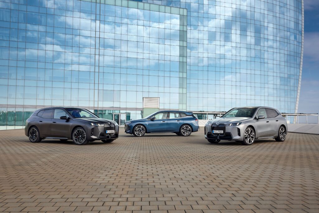 BMW 뉴 iX 출시