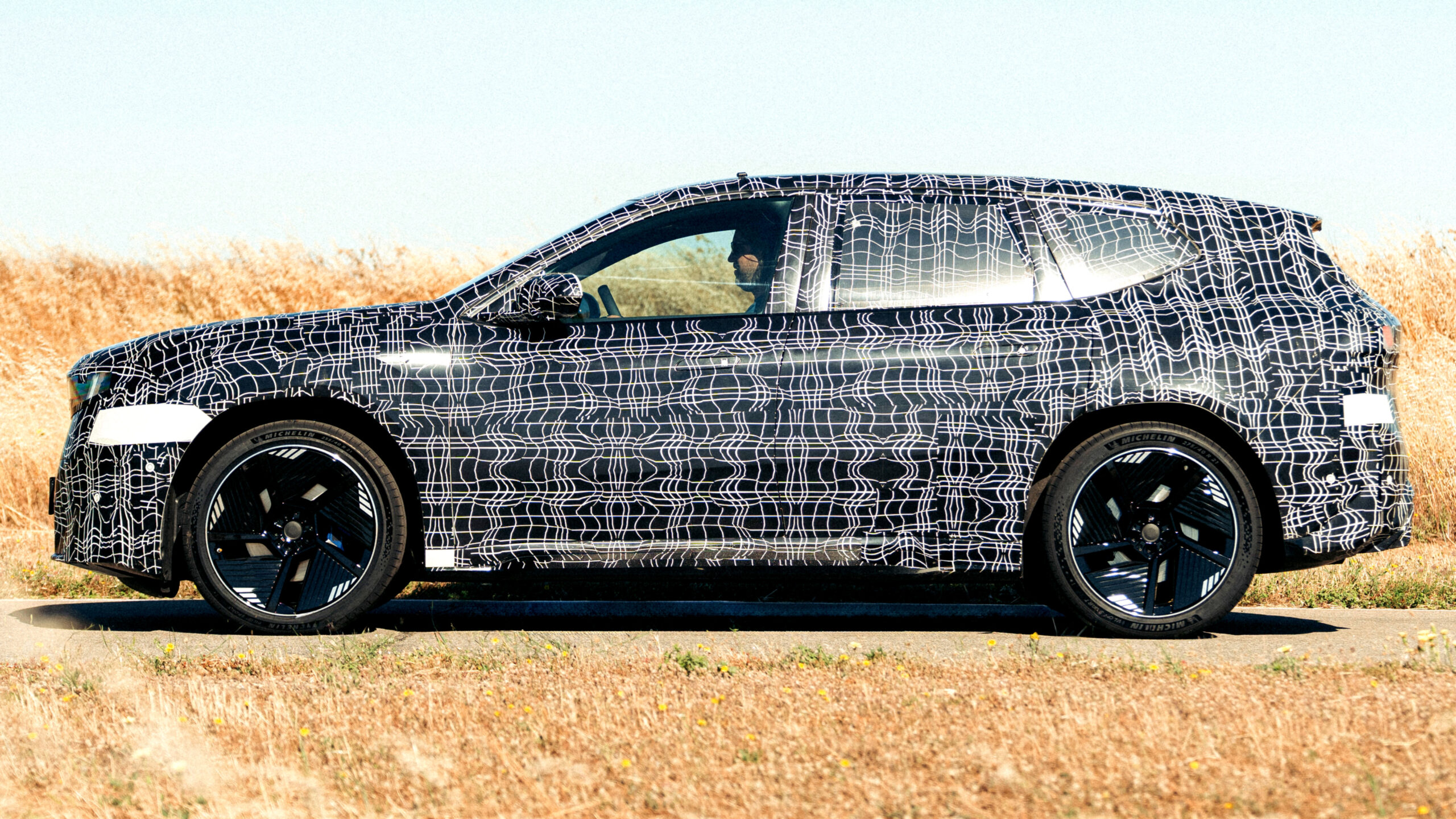 BMW 뉴 iX3 공개