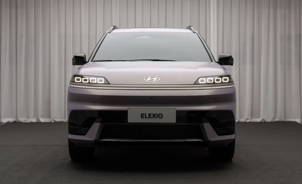 "한 번에 700km?"…중국산 배터리 달고 나온 현대차, 정체 보니 '발칵' 2 현대자동차 전기 SUV EO