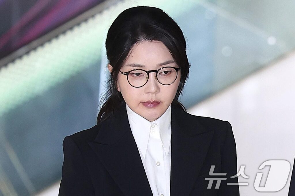 "디올백도 샤넬도 아니었다"...구속 김건희, 가장 비싼 명품의 놀라운 정체 4 김건희