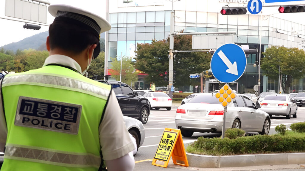 "몰랐다고 발 뺌해도 얄짤없다"...9월부터 본격화되는 과태료 폭탄, 다 걸린다 6 5대 반칙 운전