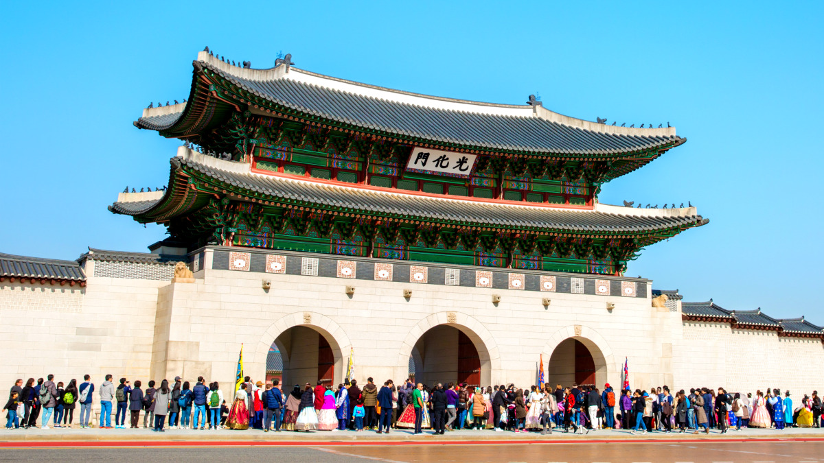 경복궁 낙서 피해