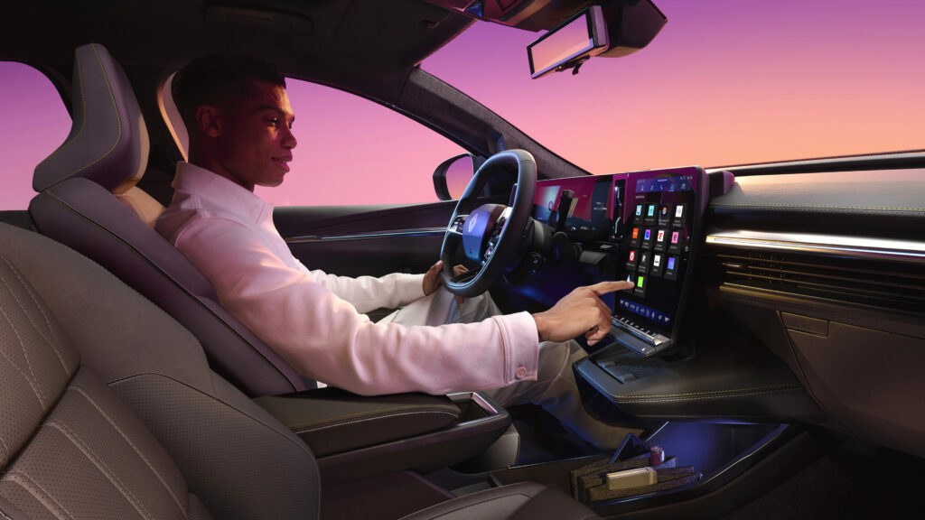 르노 세닉 전기 SUV