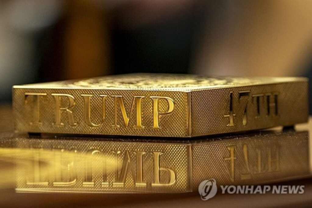 "여보, 내가 그때 사자고 했잖아"…다시 들썩이는 금값, 충격 이유 있었다 3 금