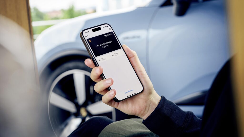 BMW·벤츠 오너들 "부러움 폭발"…옵션 수준 미쳤다는 신차 소식에 '이럴 수가' 2 2026년형 포르쉐 마칸