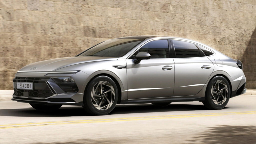 "이 구성에 이 가격?"…쏘나타 '가성비 갑' 트림 등장에 소비자들 지갑 '활짝' 3 2026 쏘나타 디 엣지